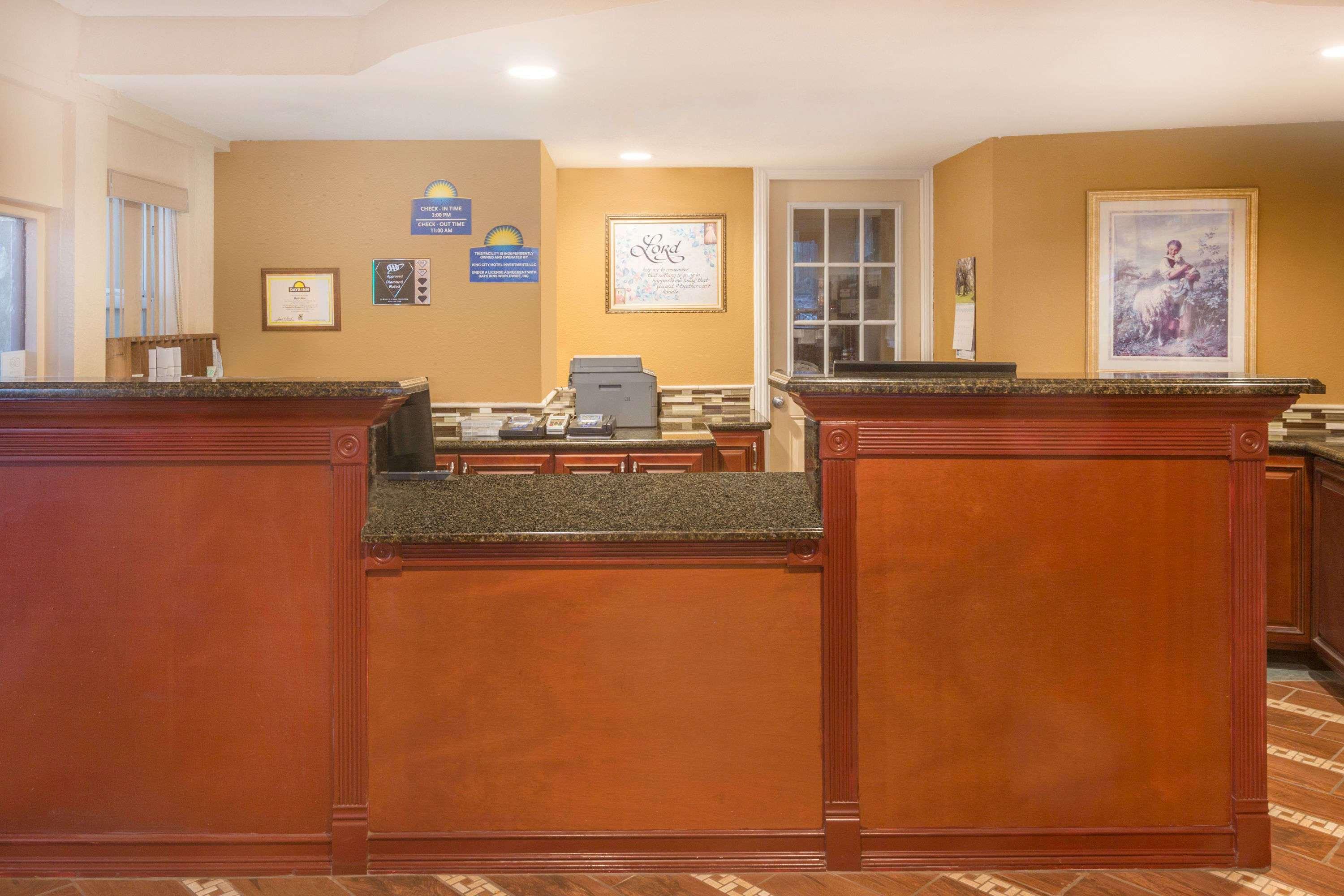 Days Inn By Wyndham كينغ سيتي المظهر الخارجي الصورة