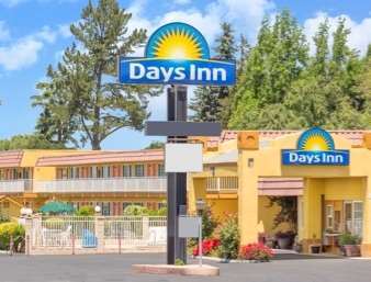 Days Inn By Wyndham كينغ سيتي المظهر الخارجي الصورة